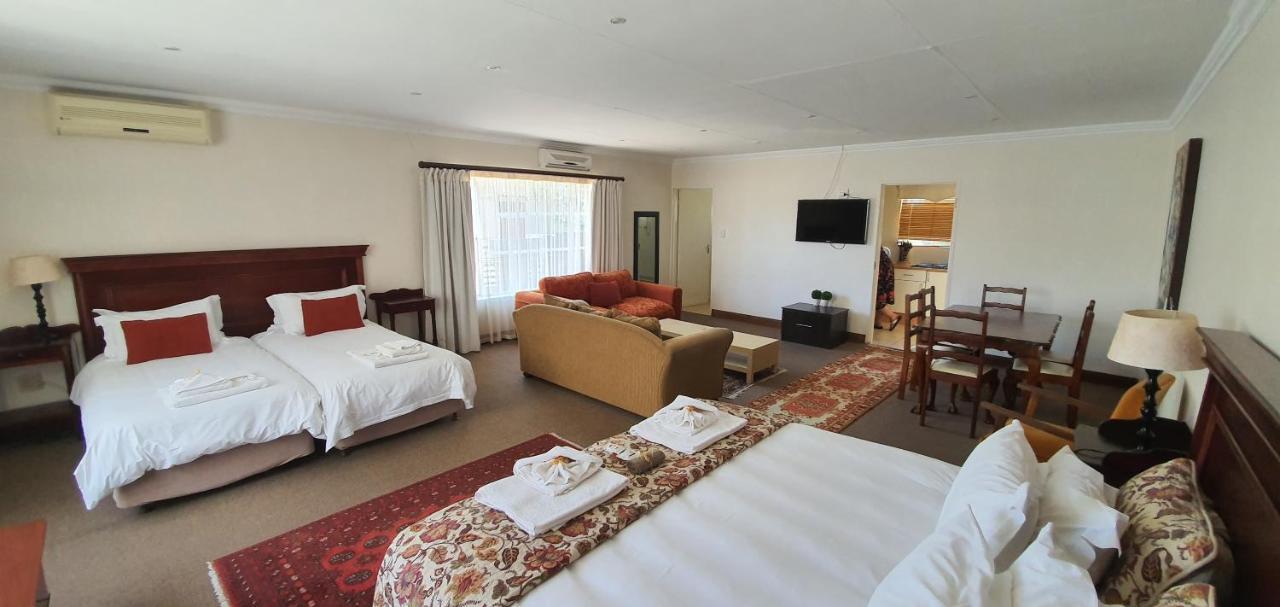 Acacia Westdene B&B Bloemfontein Exteriör bild