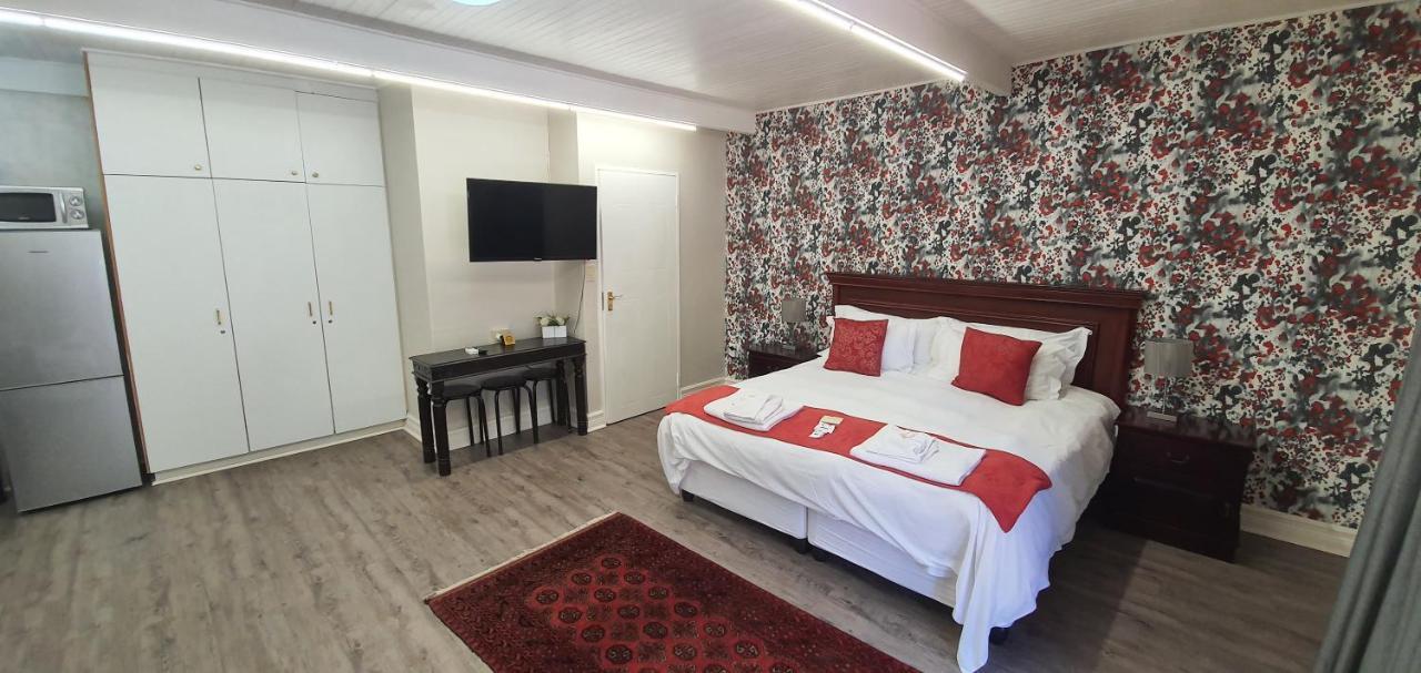 Acacia Westdene B&B Bloemfontein Exteriör bild