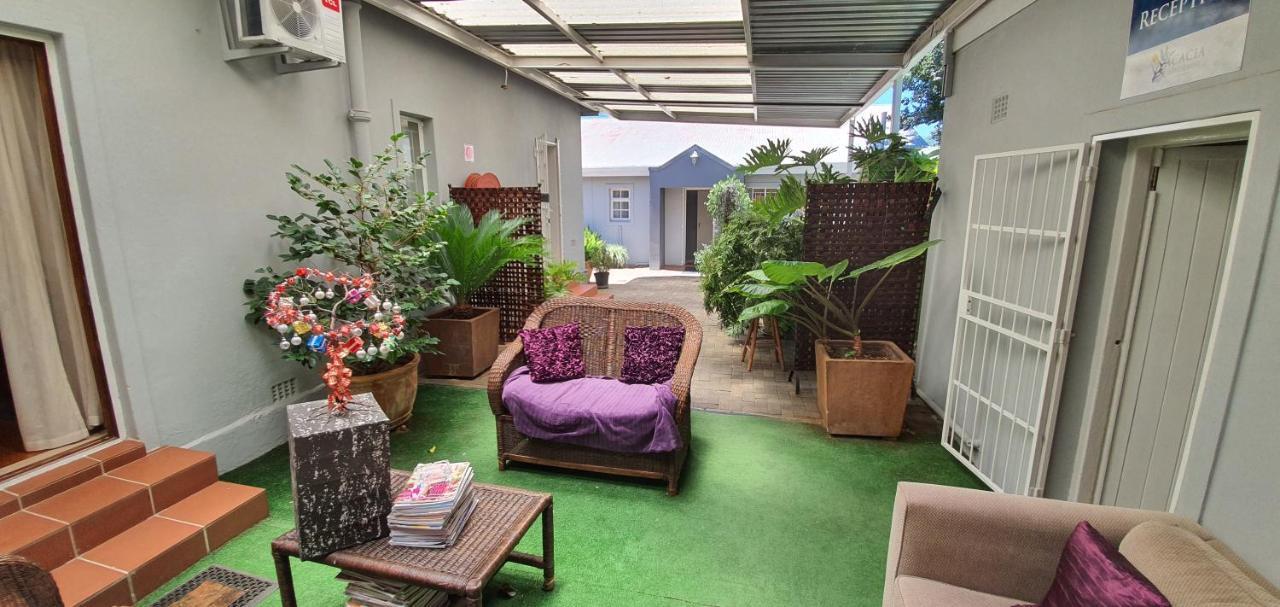 Acacia Westdene B&B Bloemfontein Exteriör bild