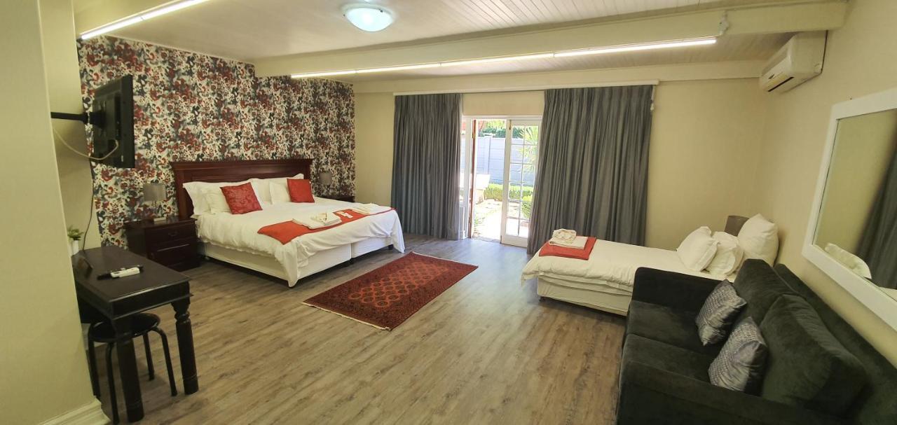 Acacia Westdene B&B Bloemfontein Exteriör bild