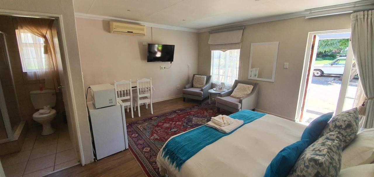 Acacia Westdene B&B Bloemfontein Exteriör bild