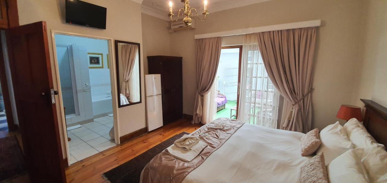 Acacia Westdene B&B Bloemfontein Exteriör bild